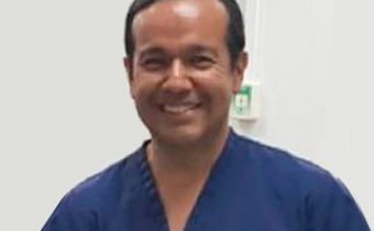Dr. Juan José Flores Molina